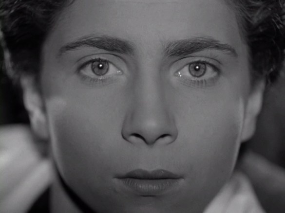 tumblr_m61k51XEnl1r3tgdjo1_1280